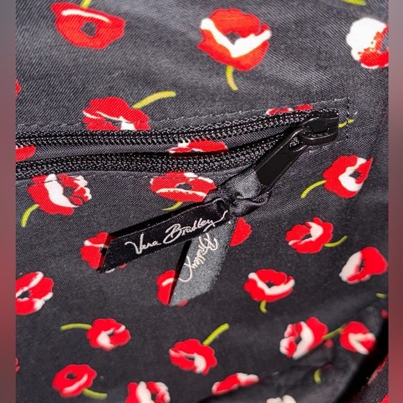 Vera Bradley Crossbody Saddle Up Bag Retired Poppy Fields pattern. - Picture 9 of 10
